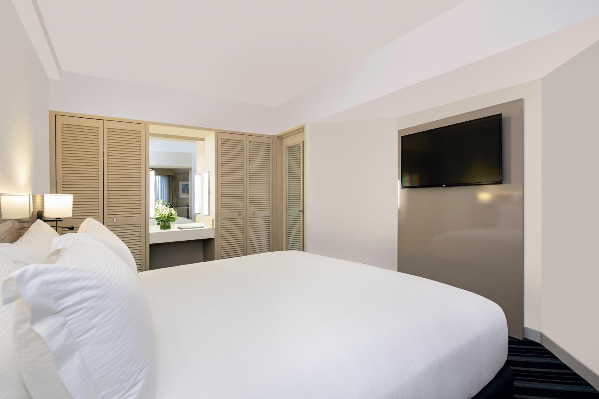 Doubletree By Hilton Esplanade Darwin Hotel Eksteriør billede