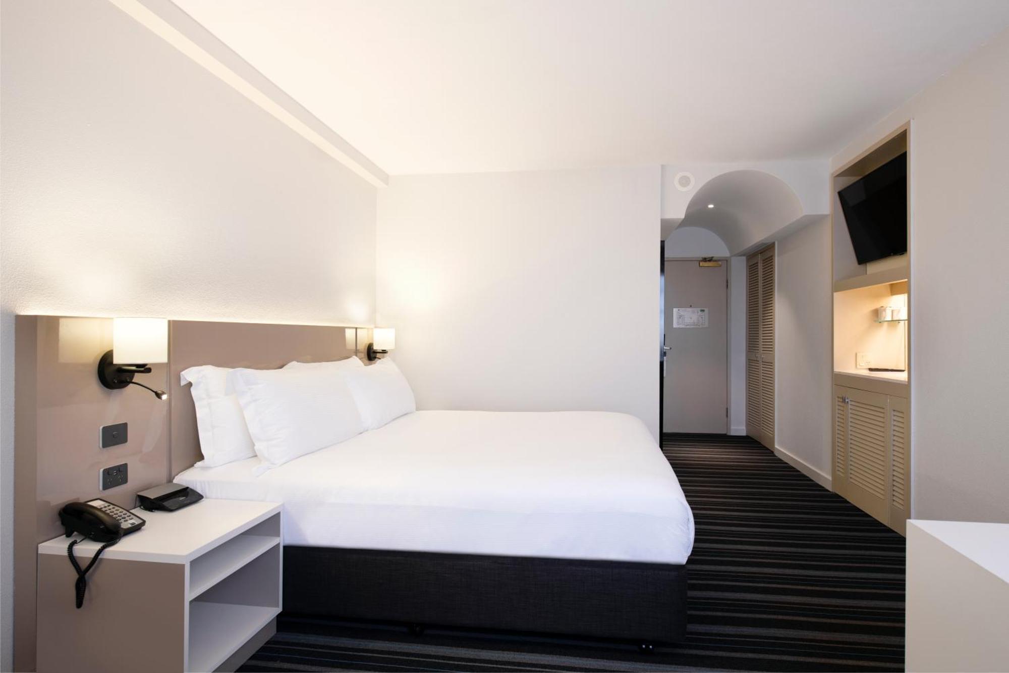 Doubletree By Hilton Esplanade Darwin Hotel Eksteriør billede